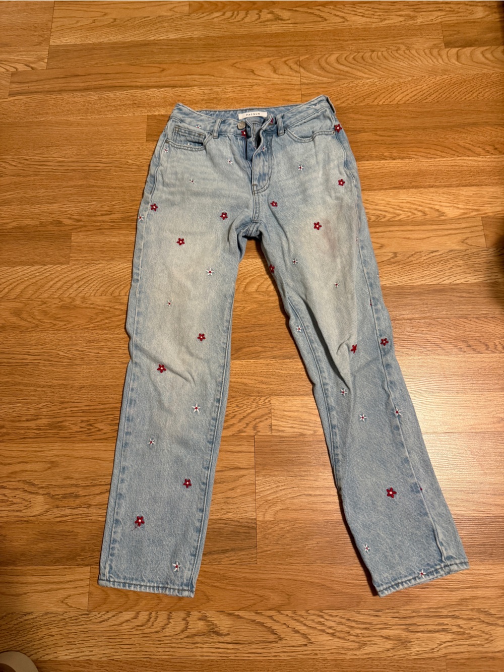 Pacsun Light Wash Embroidered Floral Women’s Jeans